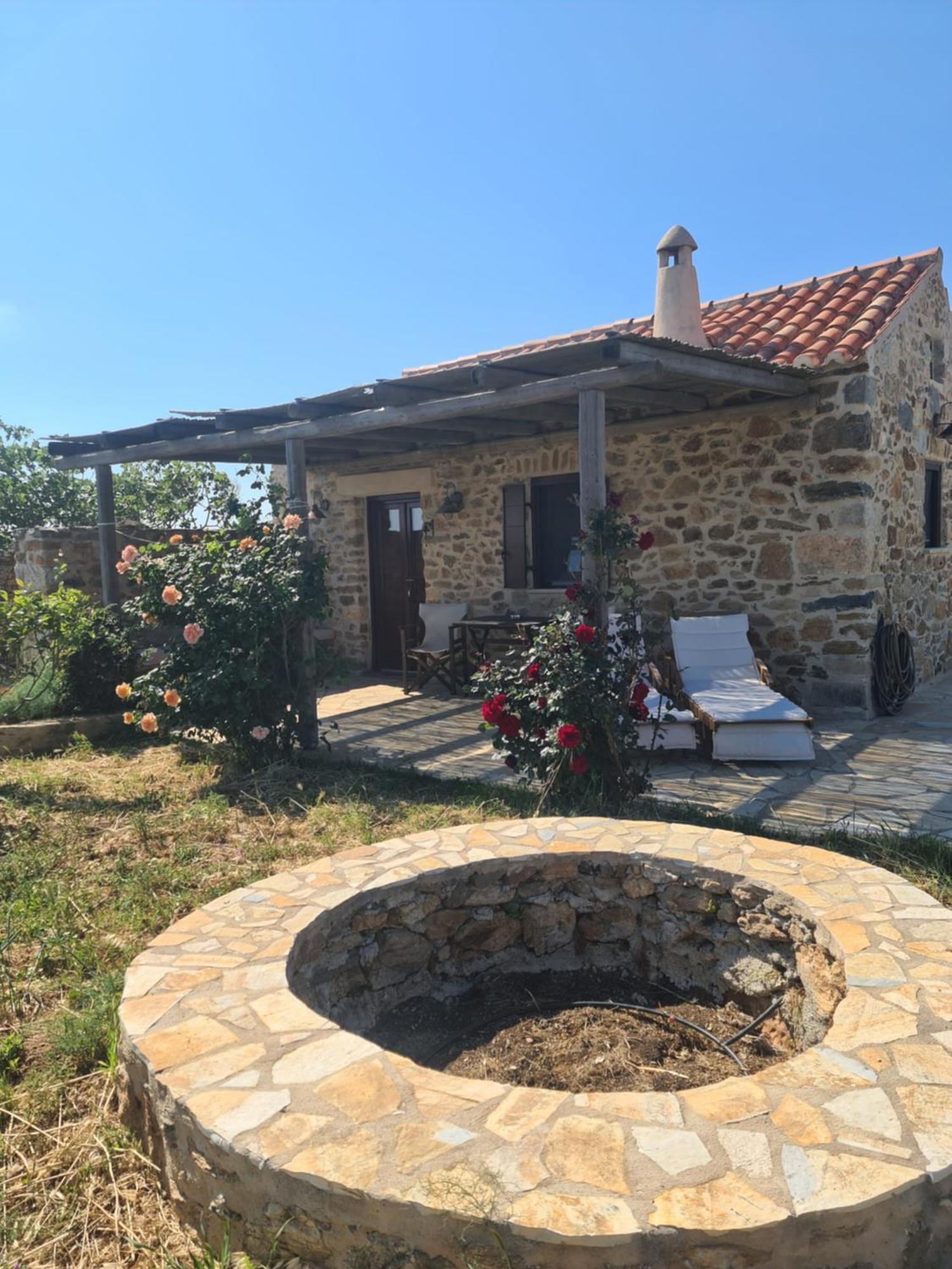 Villa The Stone House à Potamos  Extérieur photo