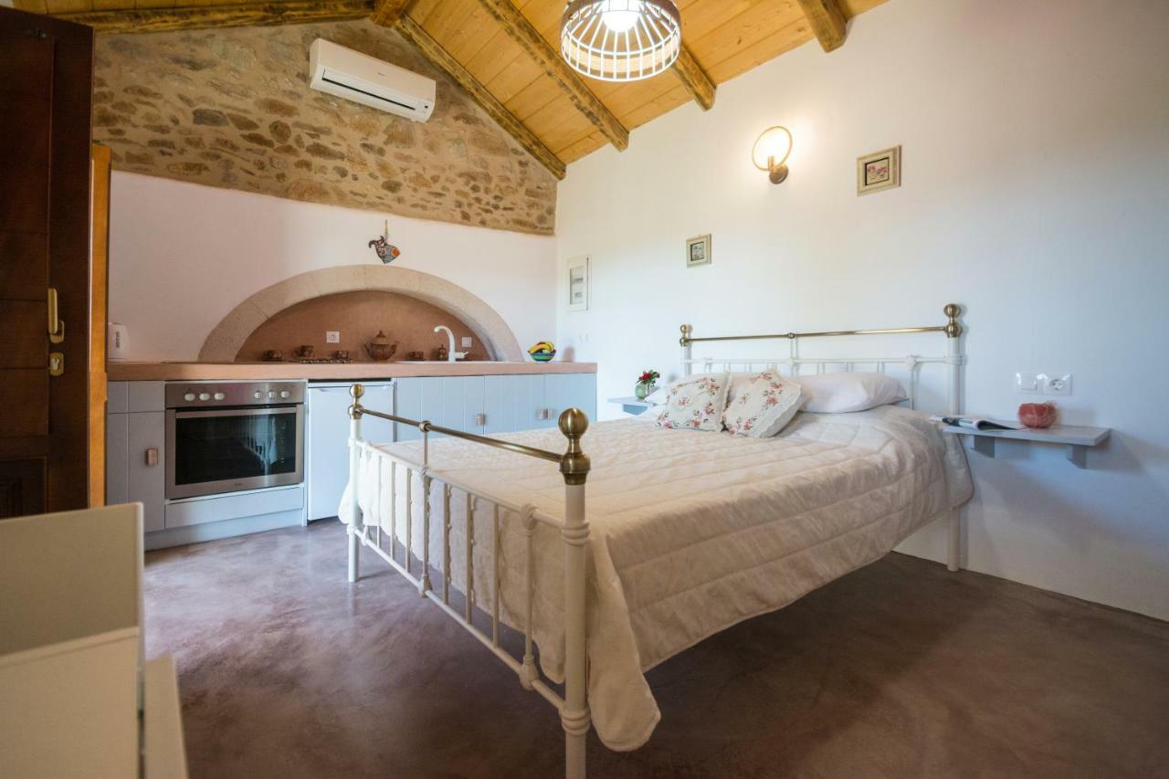 Villa The Stone House à Potamos  Extérieur photo